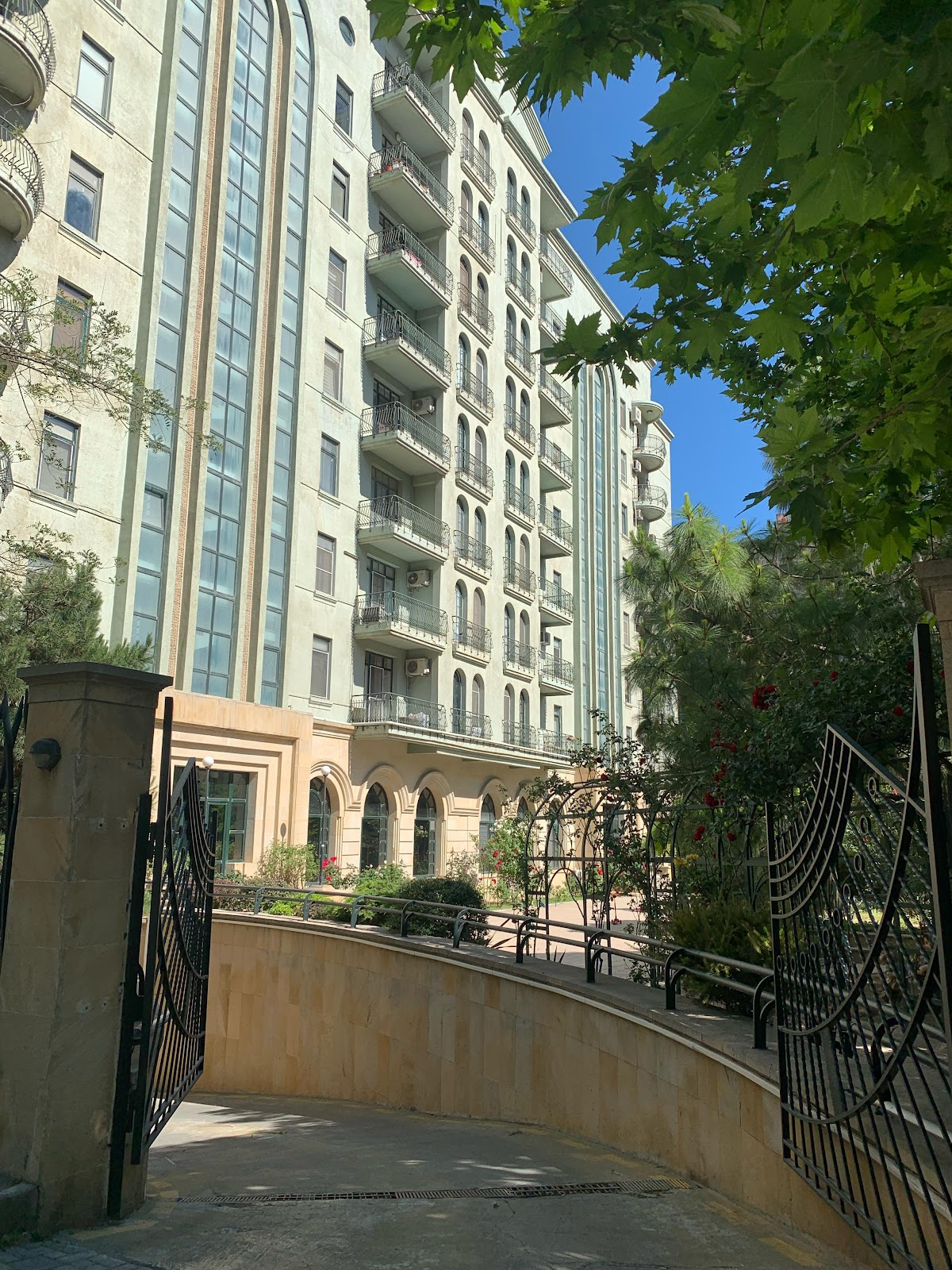 MedServis Özəl Tibb Mərkəzi